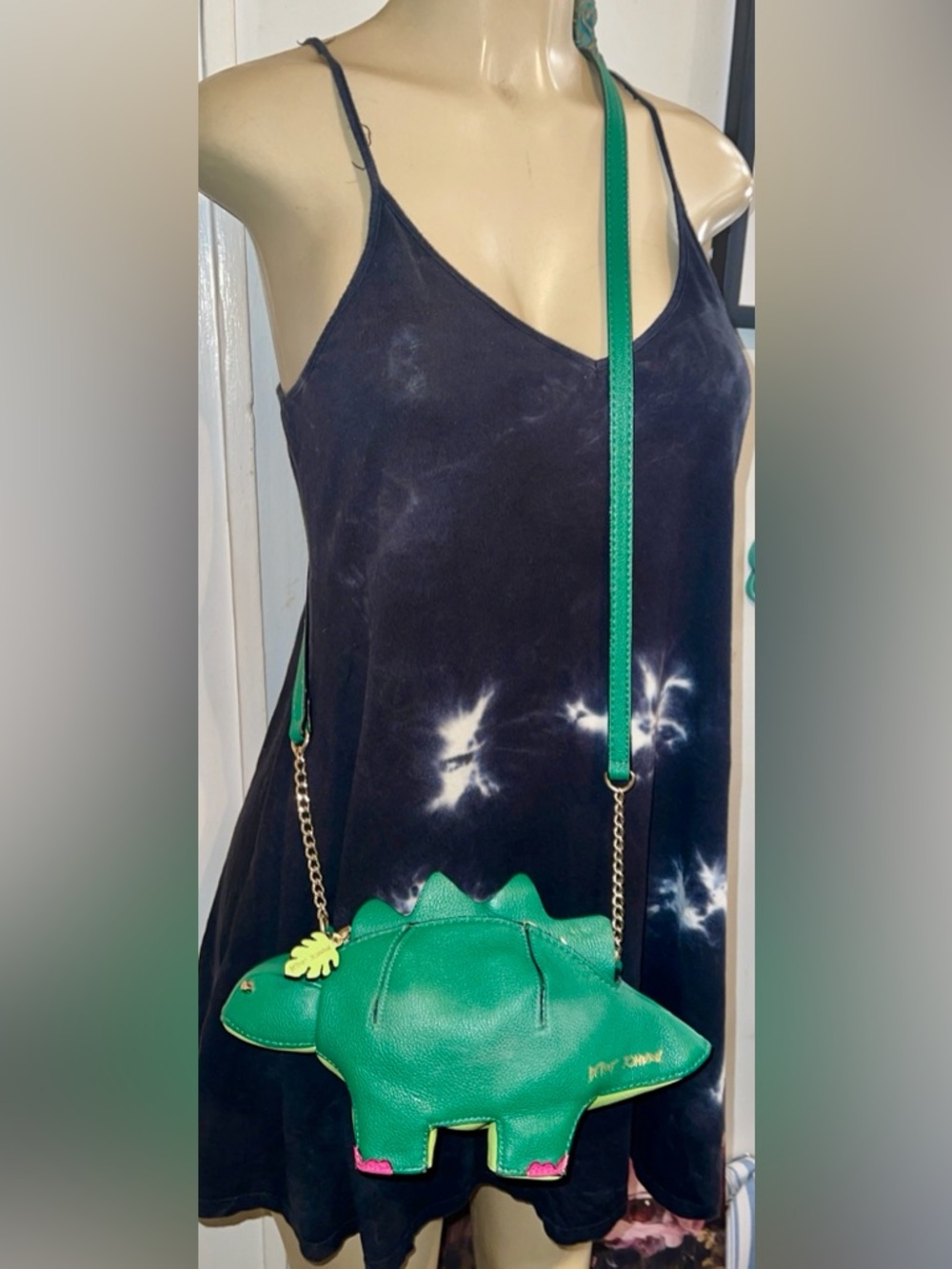 Betsey Johnson Betseysaurus Rex Stegosaurus Crossbody Bag NWOT with Minor Flaw